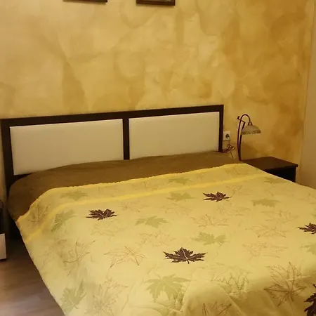 Bobi's National Palace Of Culture Flat Διαμέρισμα
